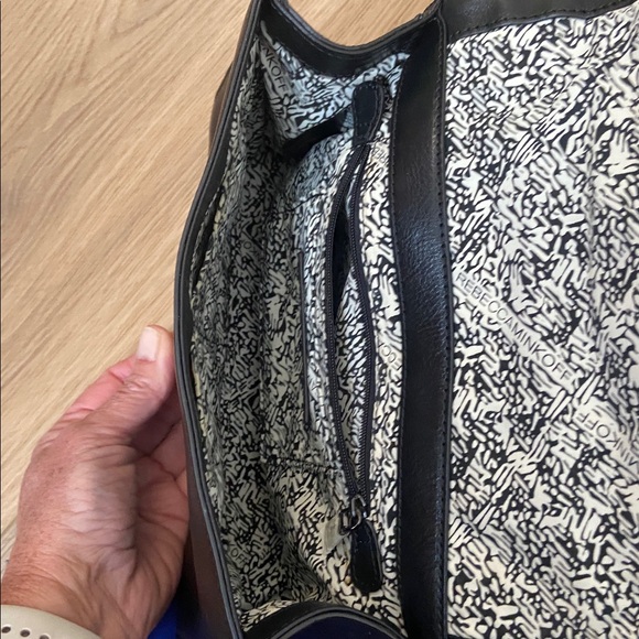 Rebecca Minkoff Black Chevron Crossbody Bag - Picture 4 of 11